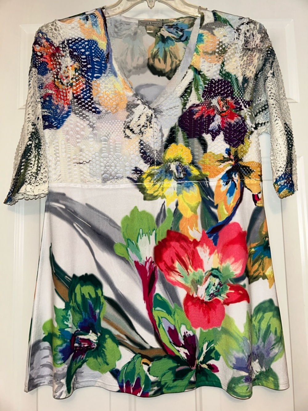 Kate & Henry Multicolor Floral Lace Tunic Top L Feminine Colorful Bold USA Made